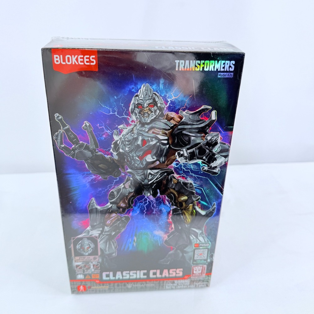 Blokees Transformers Classic Class Megatron Model Kit LED Eyes 71158 NEW